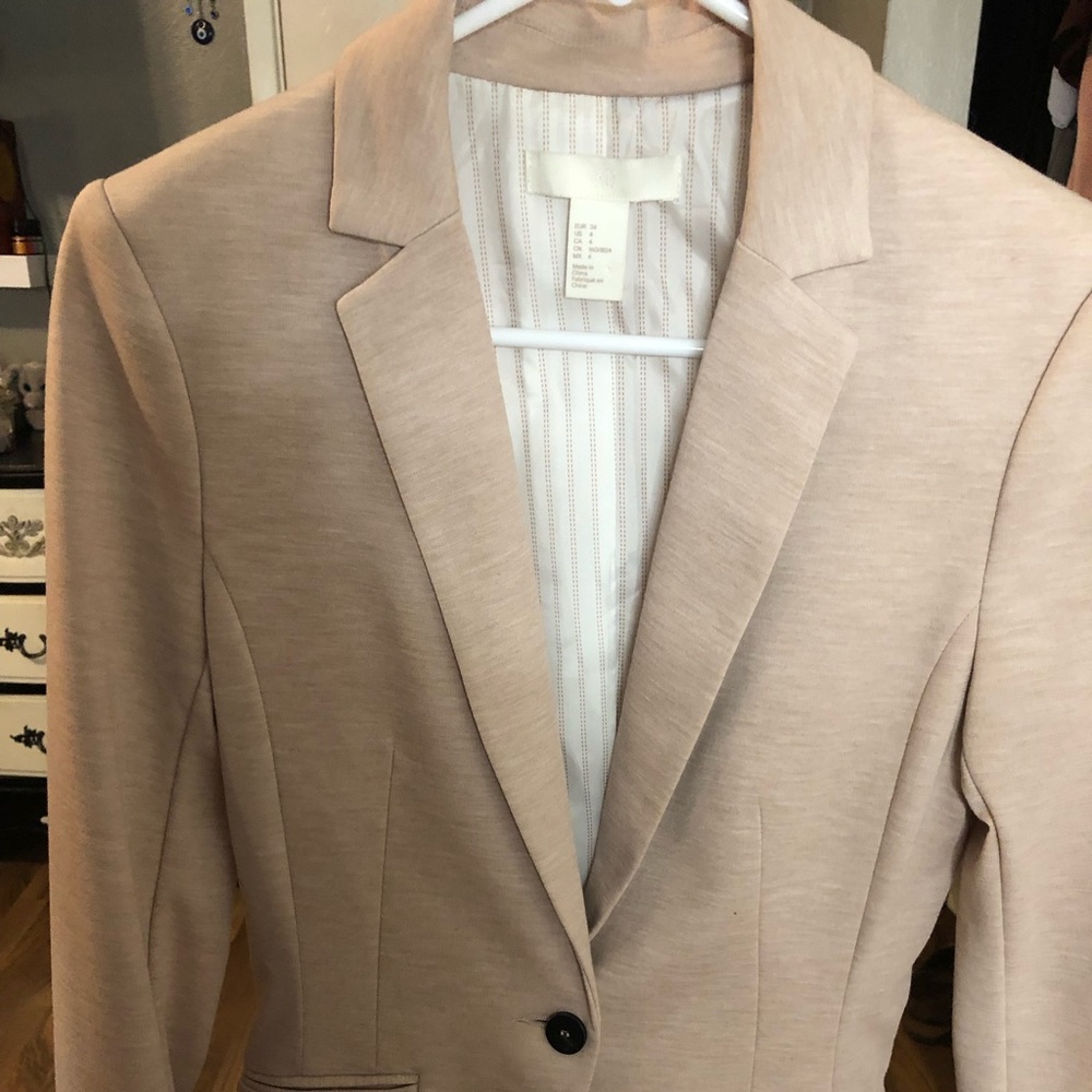 NWOT blush H&M blazer